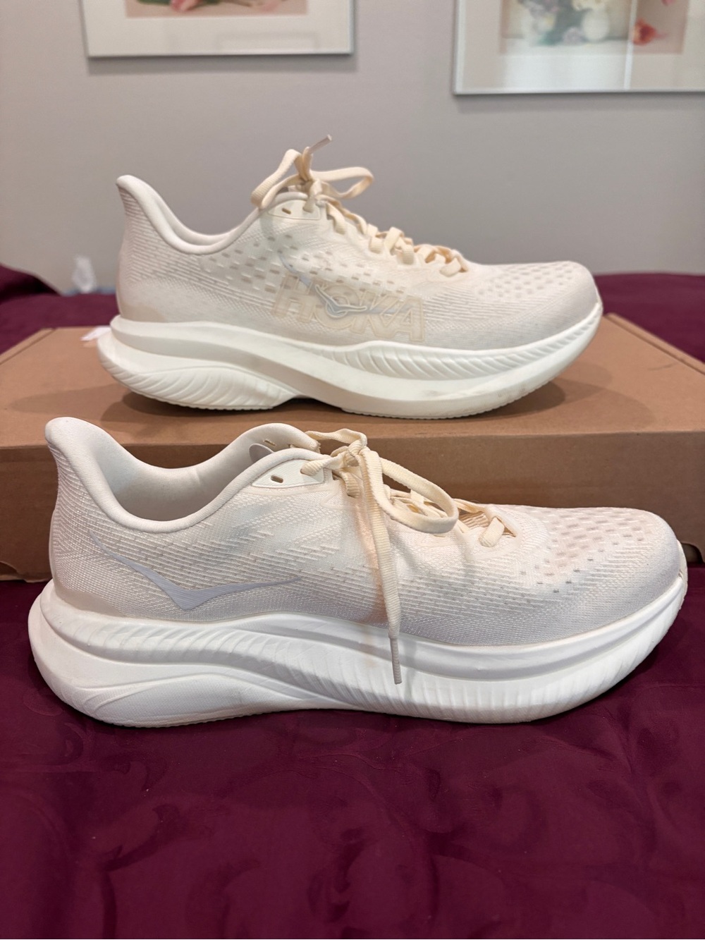 Hoka Mach 6  Running Shoes — Pale Cream Lightweight Trainer women’s 9b - Picture 2 of 8